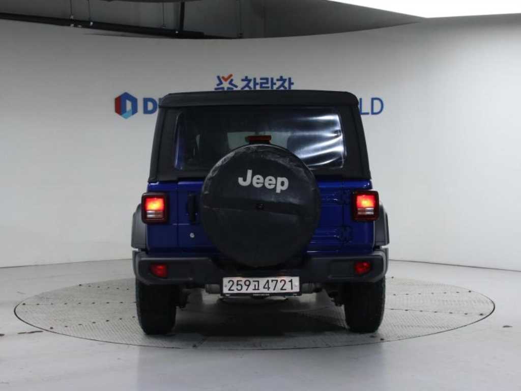Jeep Wrangler - Vista 4