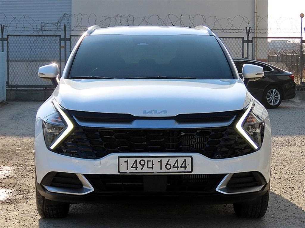 KIA Sportage 2023 Blanco - Importación desde Corea - HF Imports Iquique - Foto 1