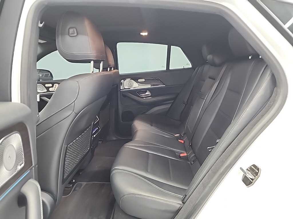 Mercedes Benz GLE Class - Vista 12