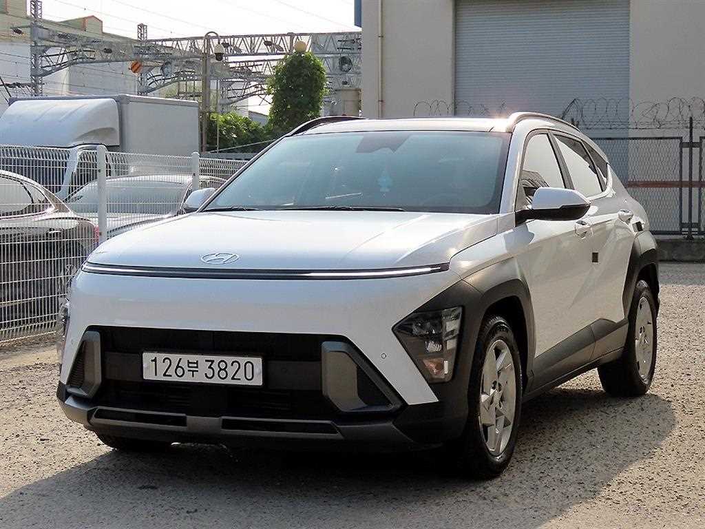 HYUNDAI Kona - Vista 2