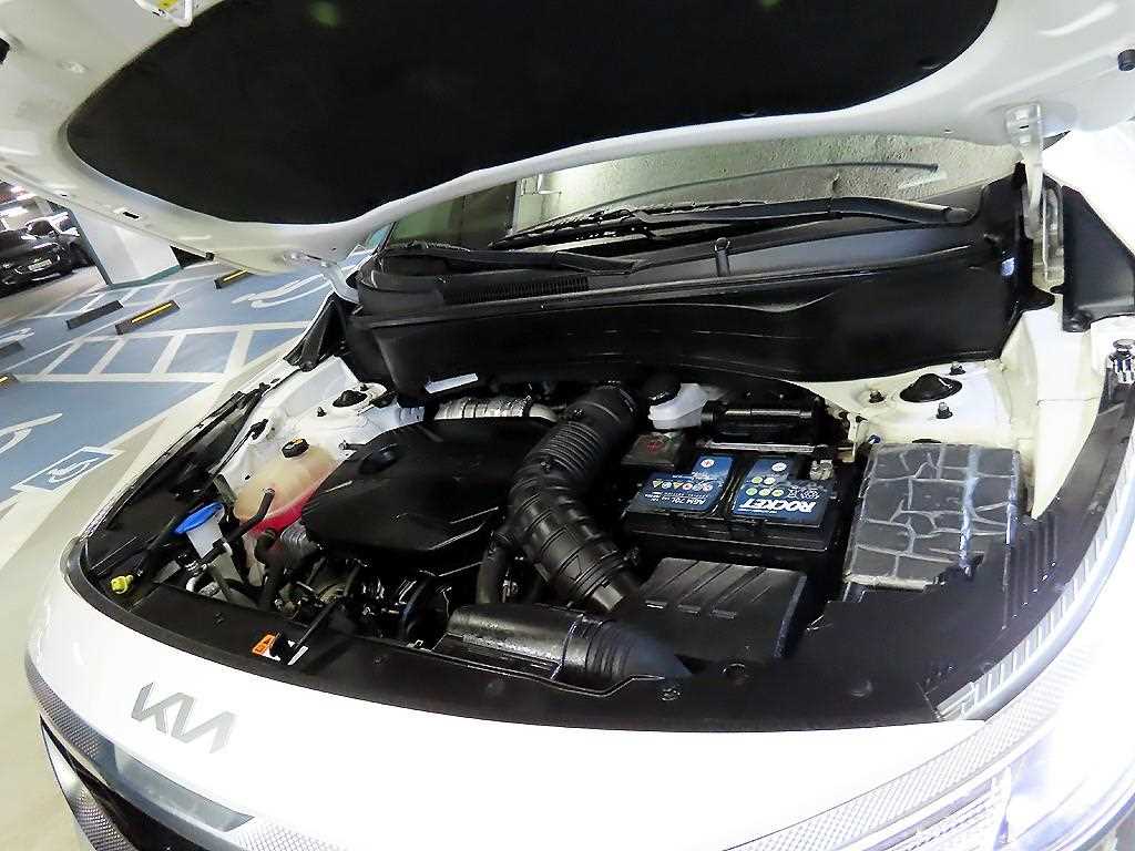 KIA Seltos 2023 Blanco - Importación desde Corea - HF Imports Iquique - Foto 18