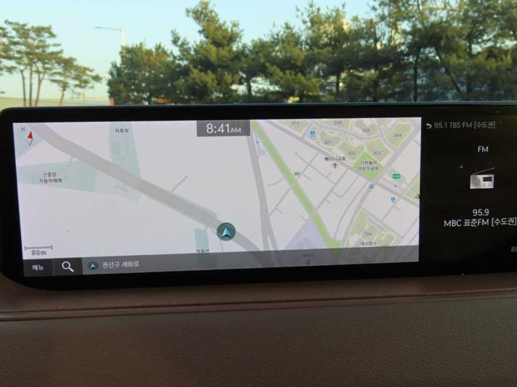 Genesis G80 - Vista 12