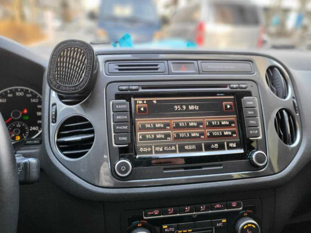 Volkswagen Tiguan - Vista 5