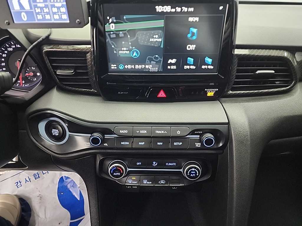 HYUNDAI Veloster - Vista 10