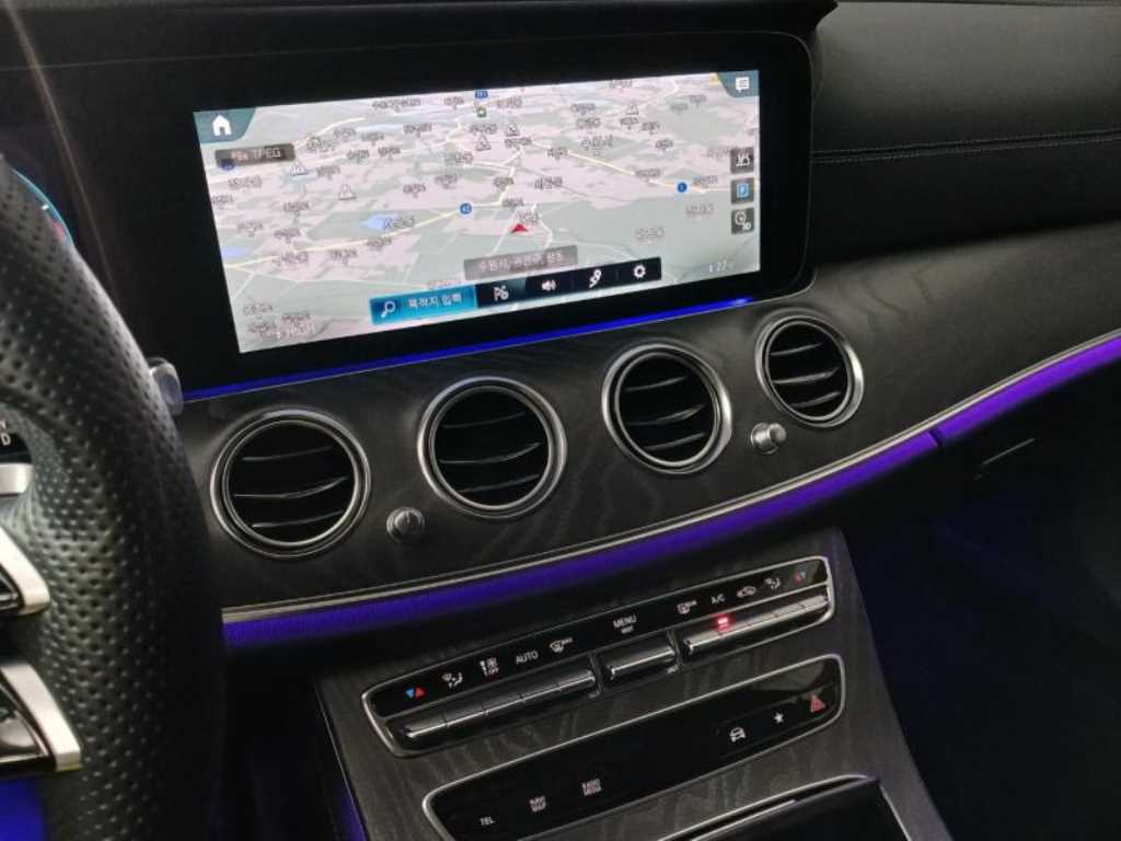 Mercedes Benz E class 2022 Blanco - Importación desde Corea - HF Imports Iquique - Foto 13