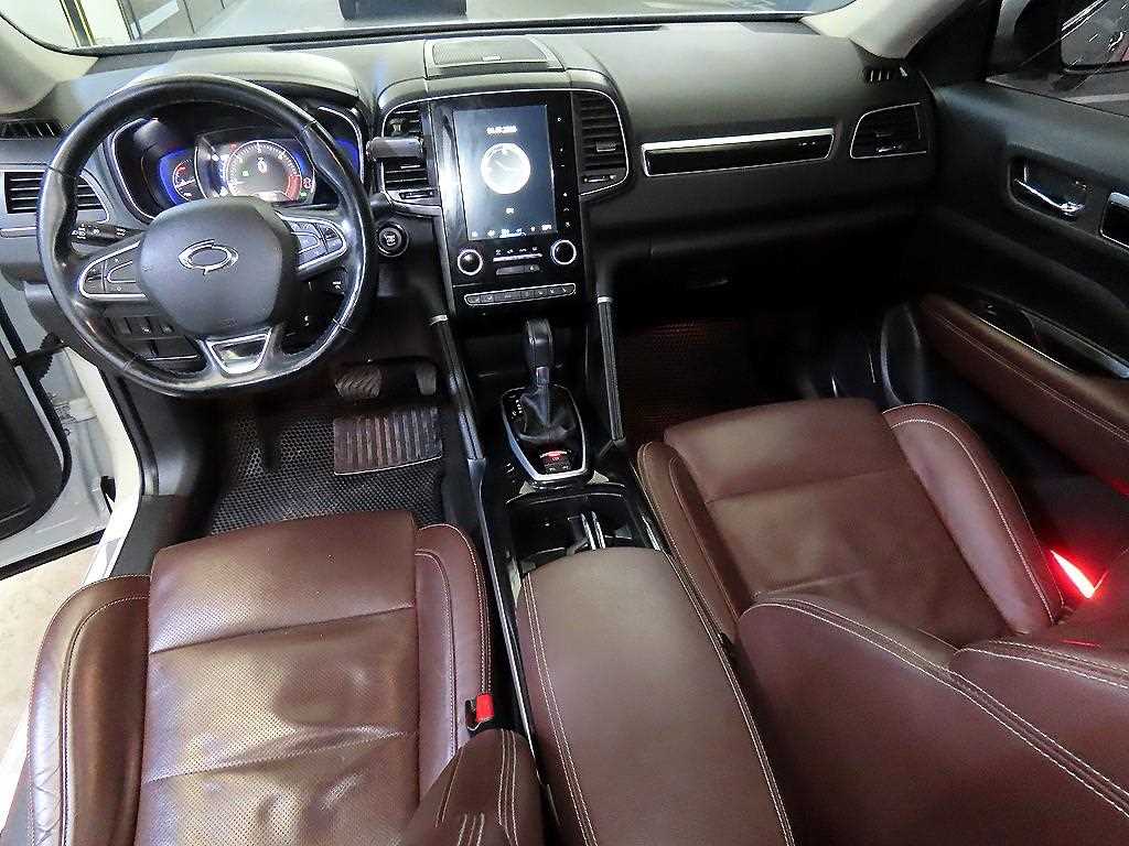 SAMSUNG QM6 - Vista 10