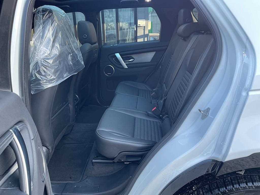 Land Rover Discovery Sports - Vista 6