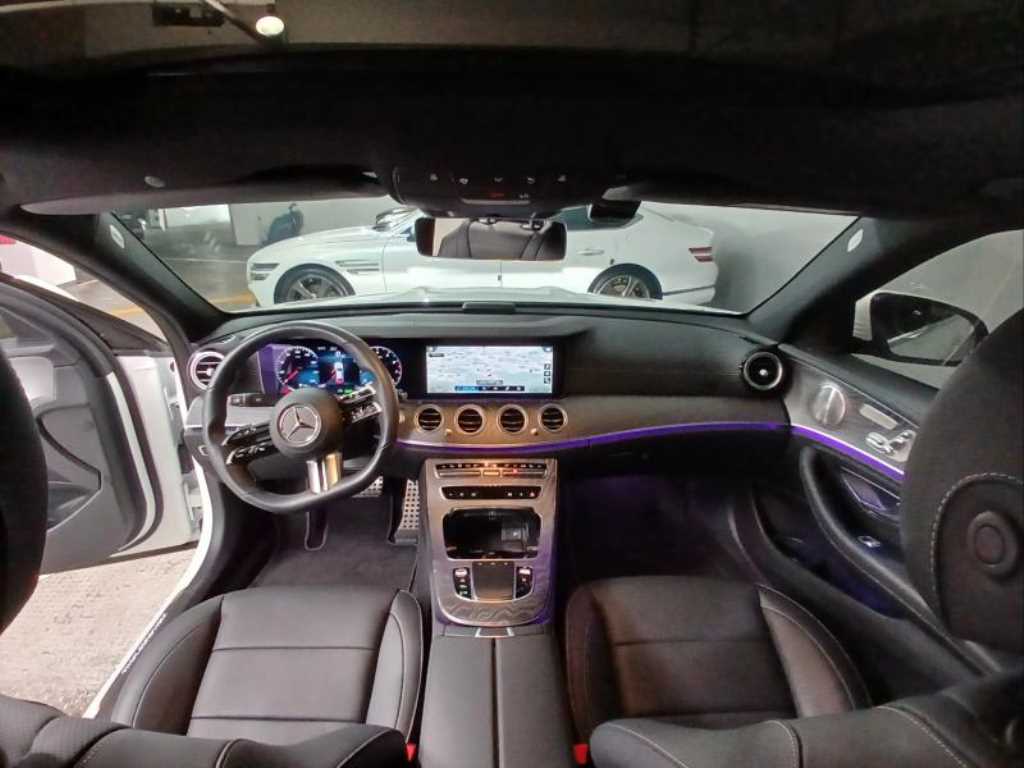 Mercedes Benz E class - Vista 6