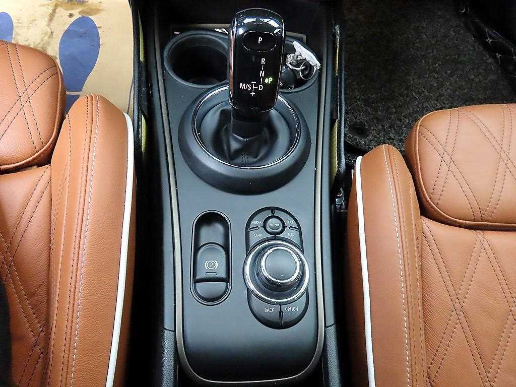 Mini Countryman - Vista 10