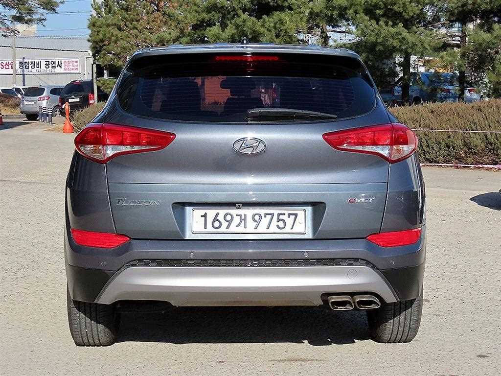 HYUNDAI Tucson - Vista 4