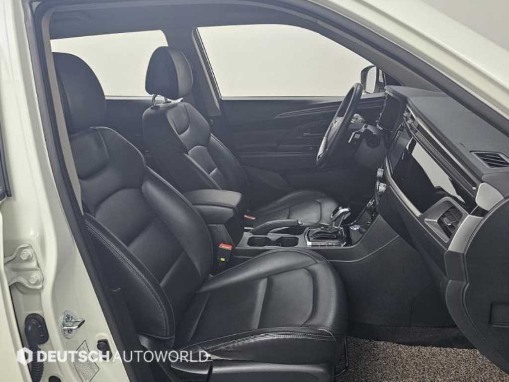 Ssangyong Korando - Vista 10