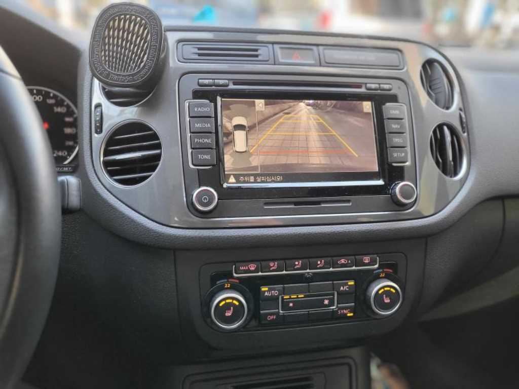 Volkswagen Tiguan - Vista 6