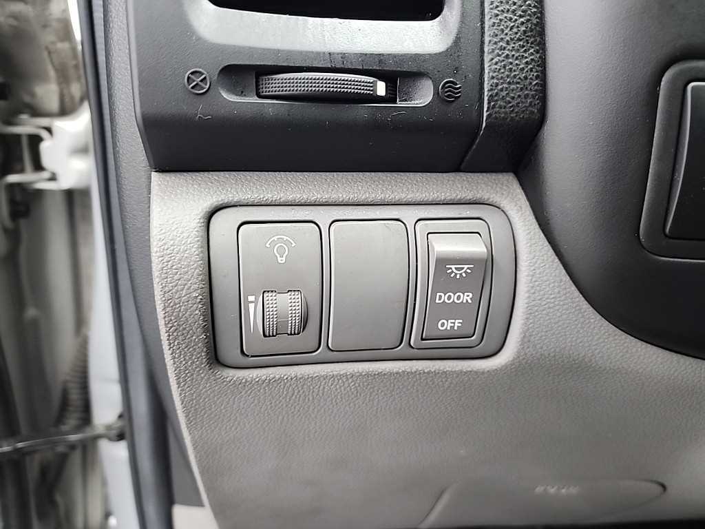 KIA Carnival 2010 Gris - Importación desde Corea - HF Imports Iquique - Foto 15