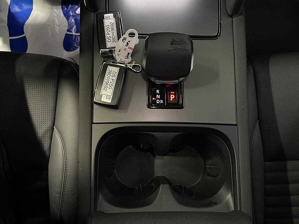 Land Rover Discovery Sports - Vista 11