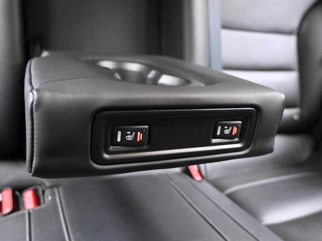 SAMSUNG QM6 - Vista 8