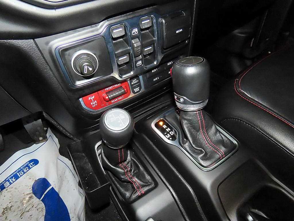 Jeep Gladiator - Vista 12