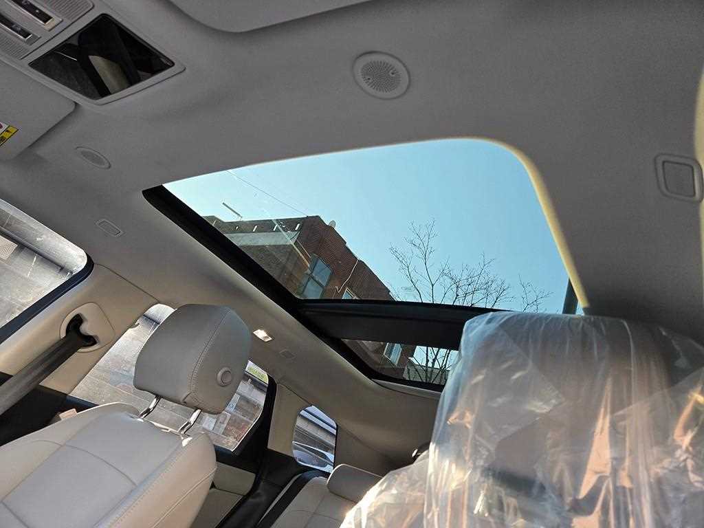 Land Rover Range Rover Bike 2025 Negro - Importación desde Corea - HF Imports Iquique - Foto 14