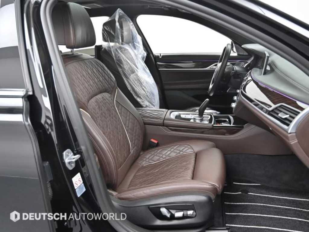 BMW 7 Series - Vista 10