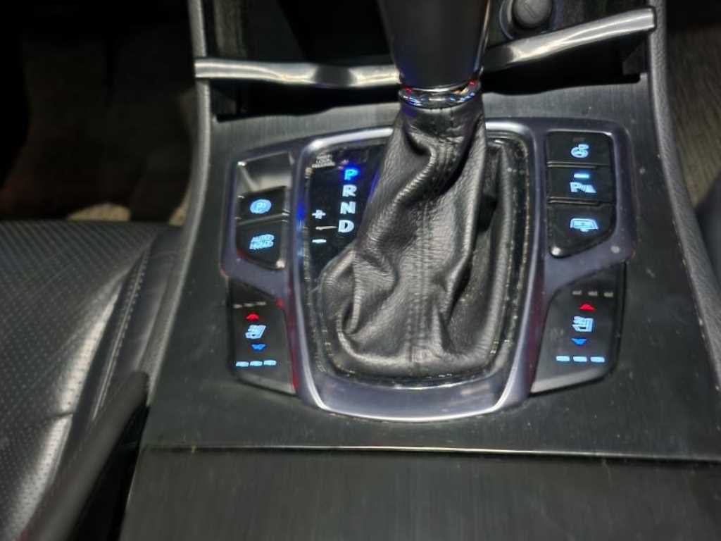 HYUNDAI Grandeur - Vista 7