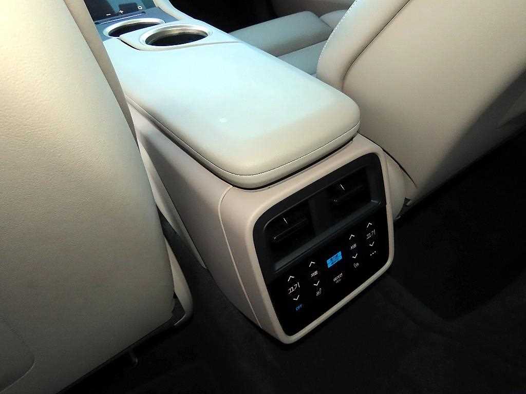 Porsche Taycan 2023 Blanco - Importación desde Corea - HF Imports Iquique - Foto 16