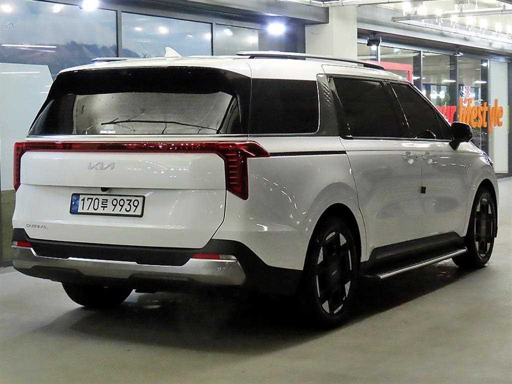 KIA Carnival - Vista 4