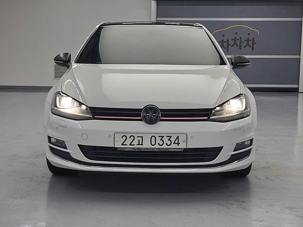 Volkswagen Golf 2016 Blanco - Importación desde Corea - HF Imports Iquique - Foto 1