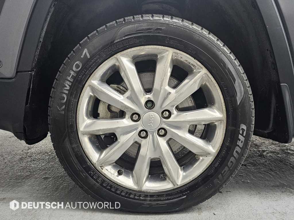 Jeep Cherokee - Vista 5