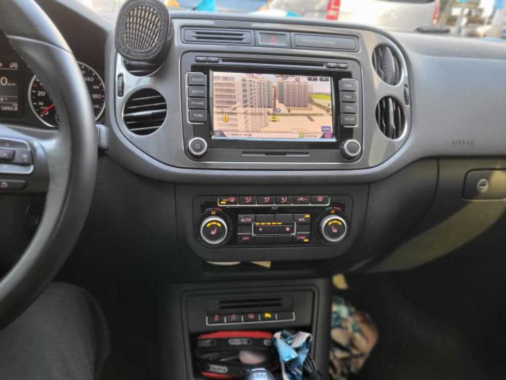 Volkswagen Tiguan - Vista 7