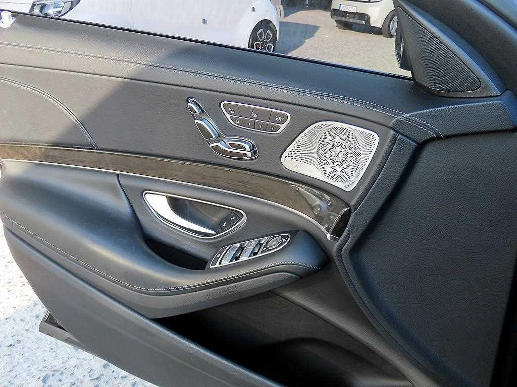 Mercedes Benz S Class - Vista 10