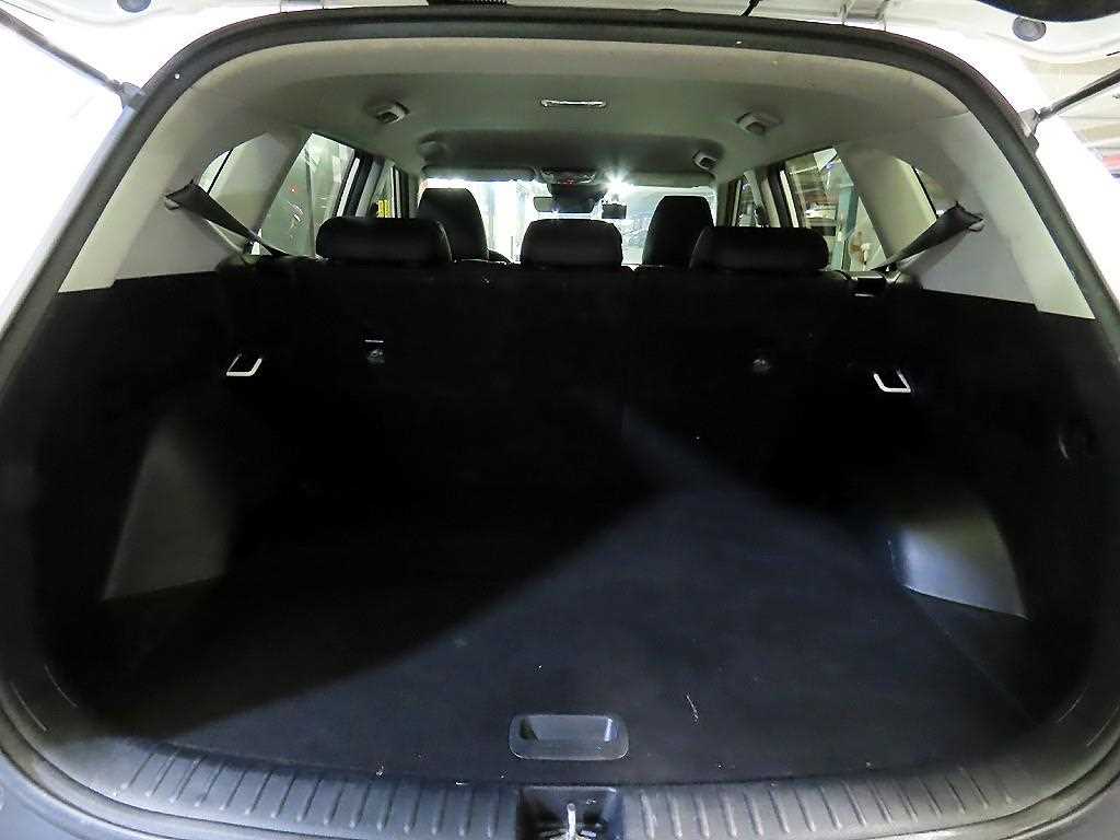 KIA Seltos 2023 Blanco - Importación desde Corea - HF Imports Iquique - Foto 17