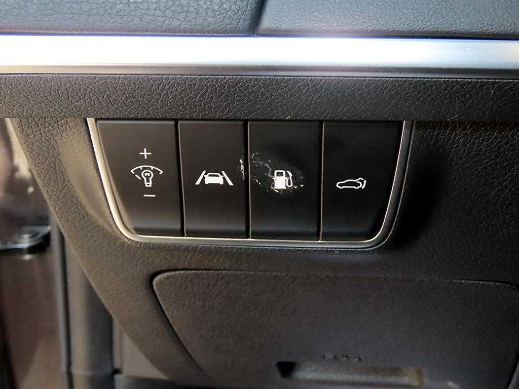 KIA Stinger - Vista 12