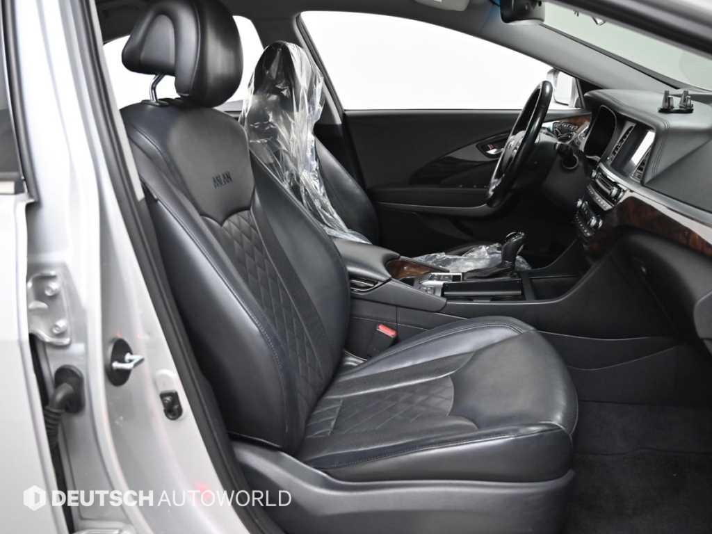 HYUNDAI Aslan - Vista 10