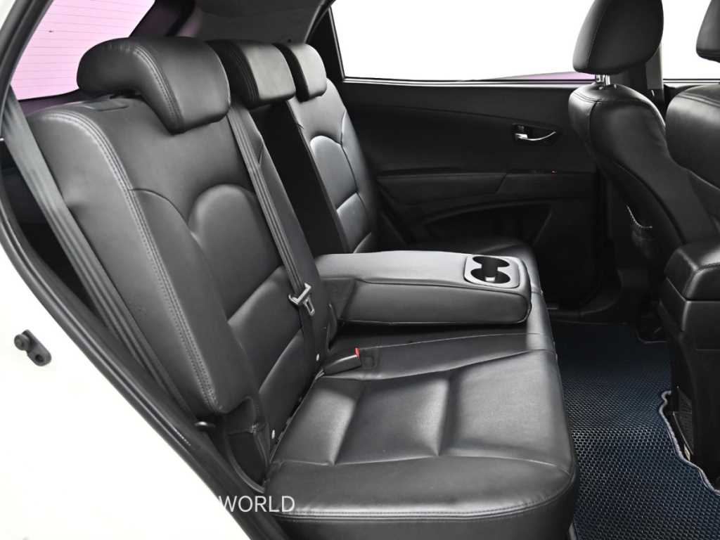 Ssangyong Korando - Vista 12