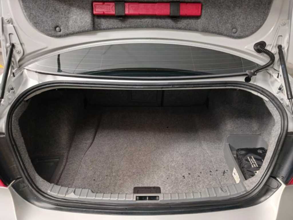 BMW 3 series 2011 - Importación desde Corea - HF Imports Iquique - Foto 18