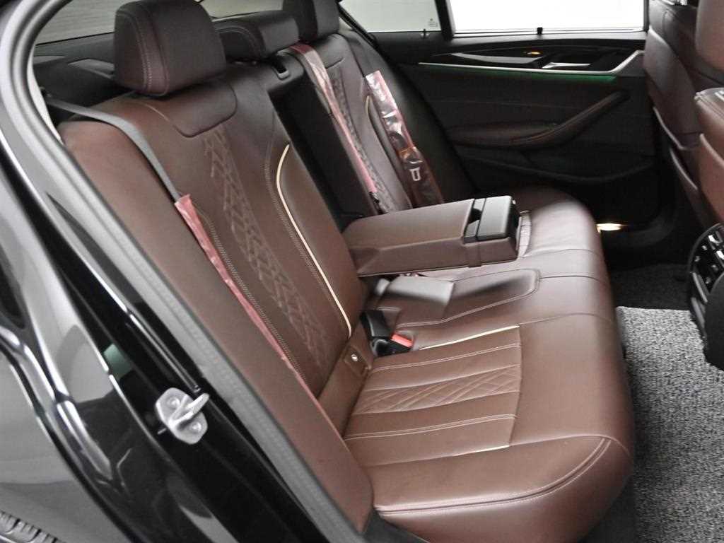 BMW 5 Series - Vista 12