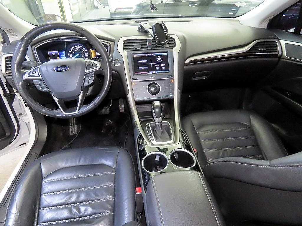 Ford Fusion - Vista 10