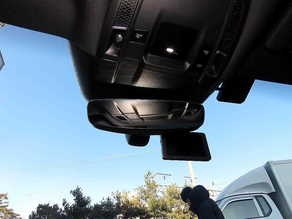 Porsche Taycan 2023 Blanco - Importación desde Corea - HF Imports Iquique - Foto 15