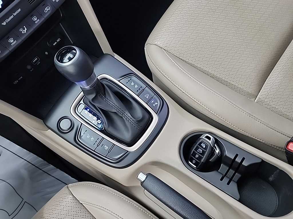 HYUNDAI Kona - Vista 8