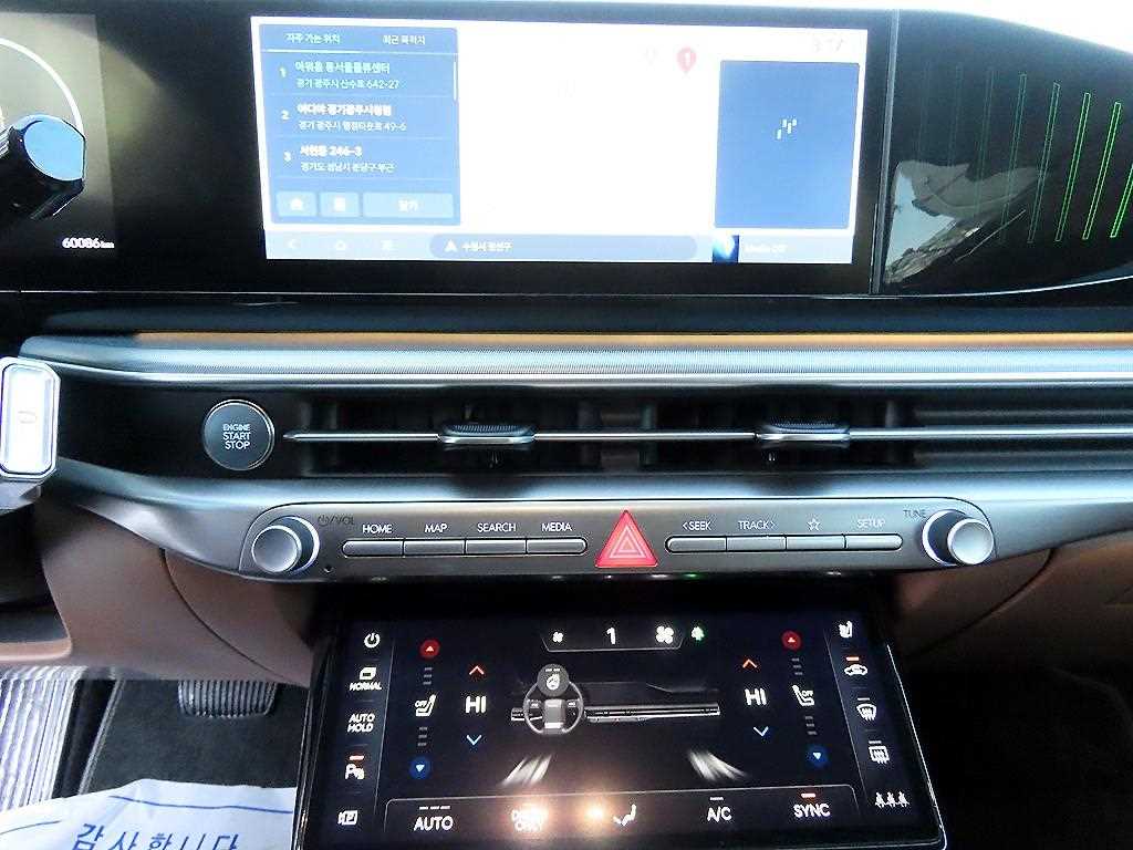 HYUNDAI Grandeur - Vista 12