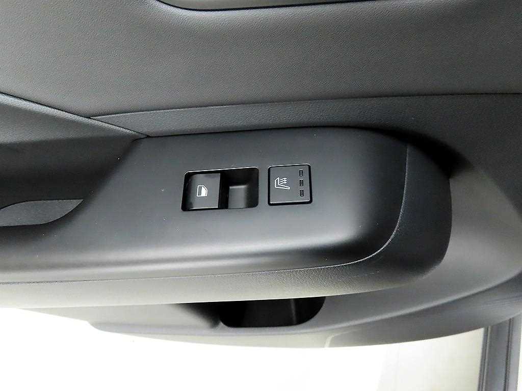 HYUNDAI Kona - Vista 12