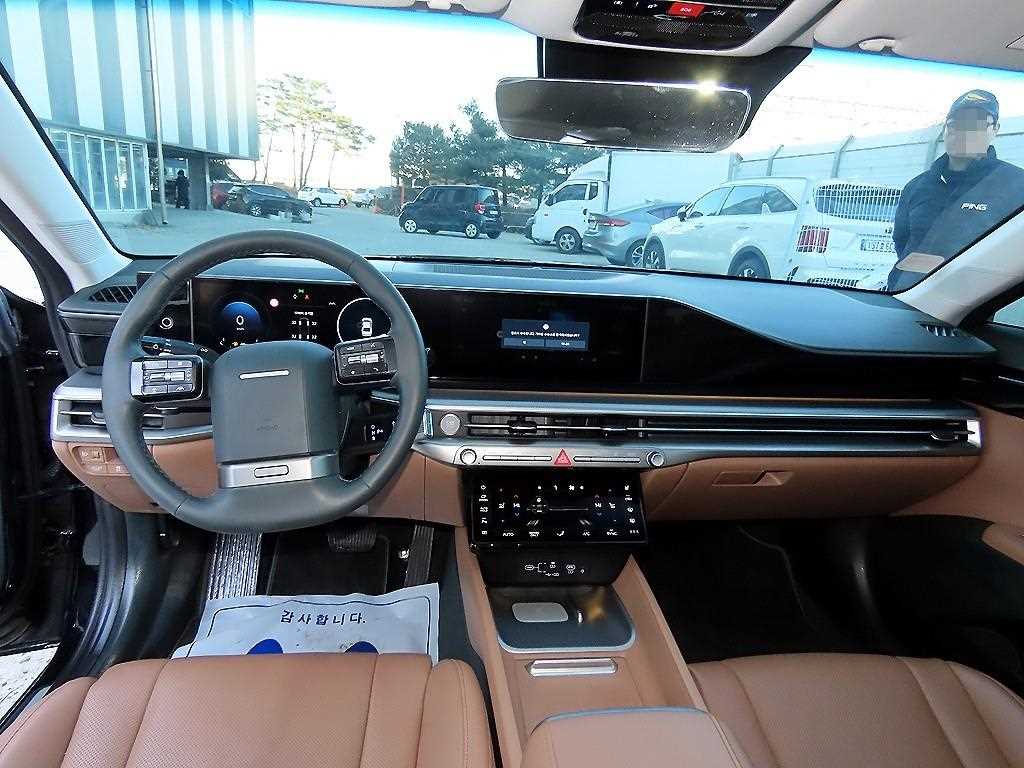 HYUNDAI Grandeur - Vista 7