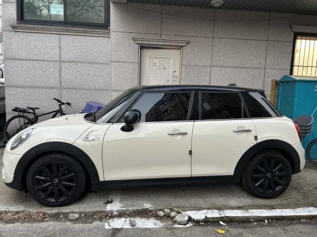 Mini Cooper 2019 Blanco - Importación desde Corea - HF Imports Iquique - Foto 1
