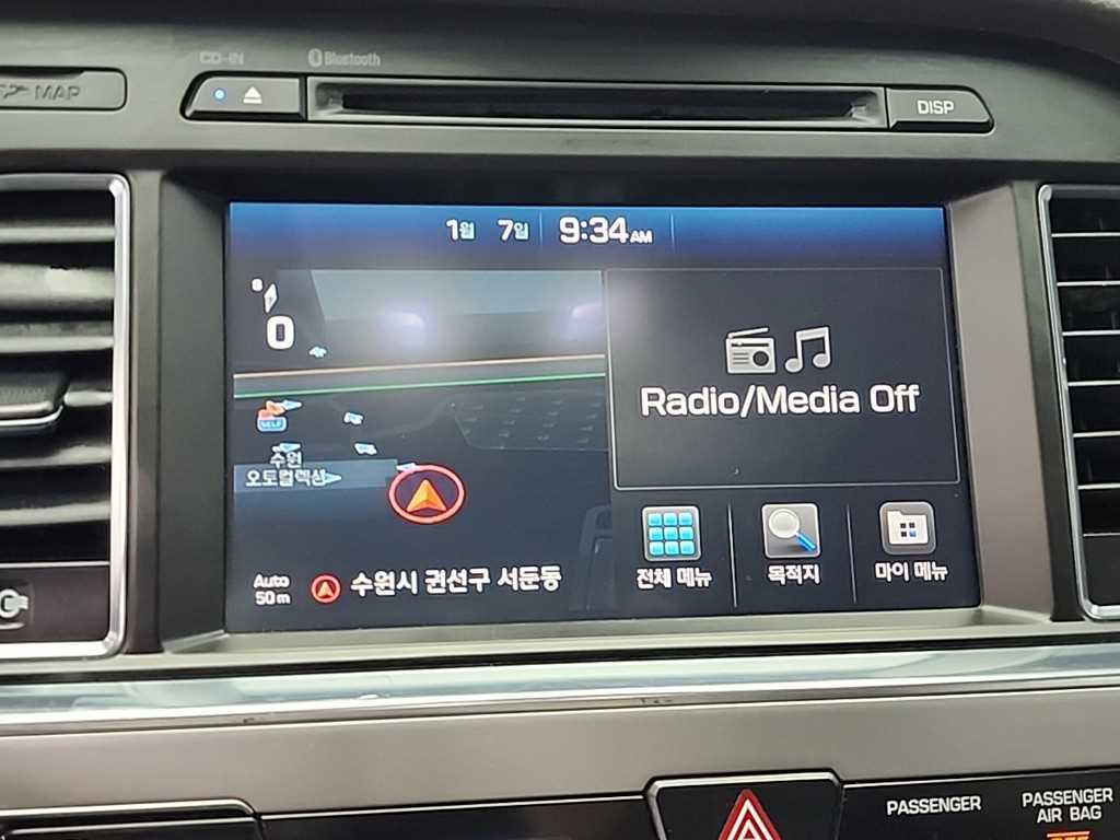 HYUNDAI Sonata - Vista 12