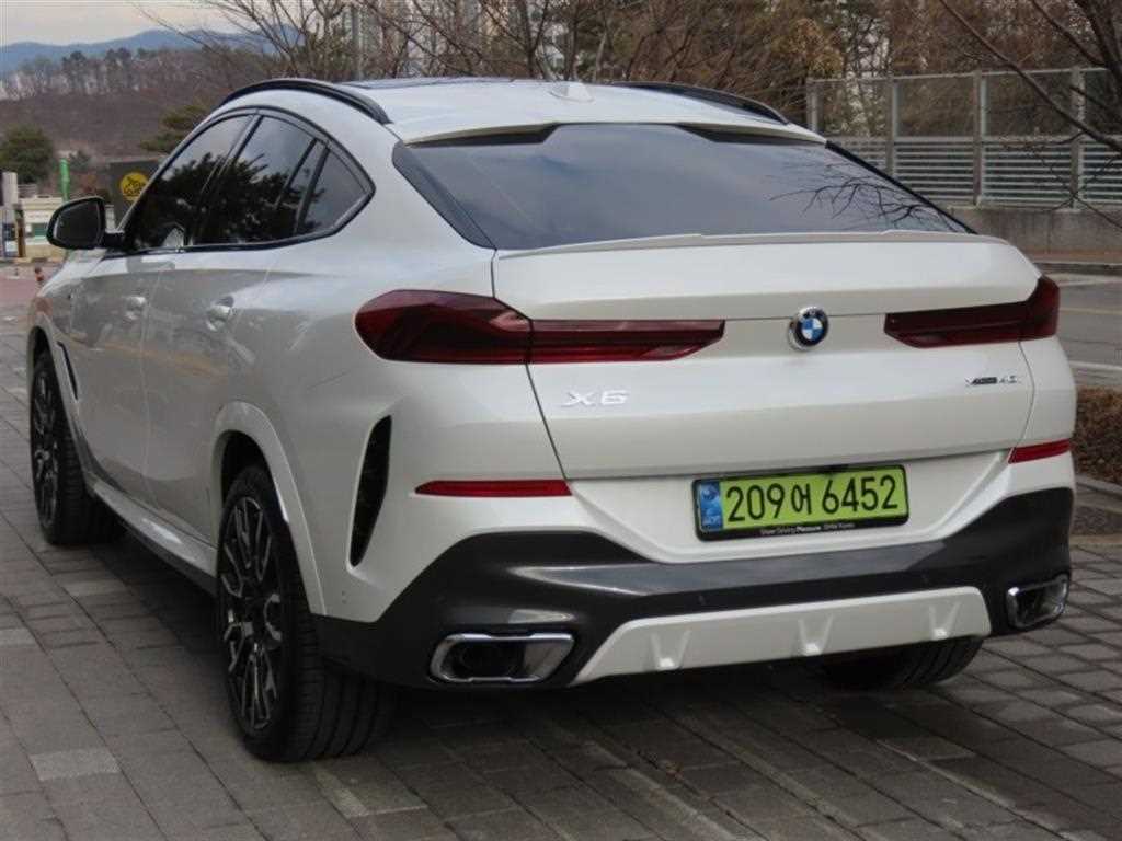 BMW X6 - Vista 4