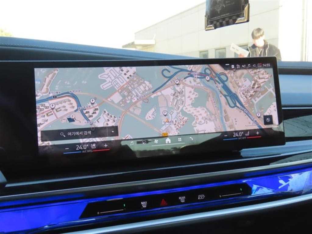 BMW 7 Series - Vista 8