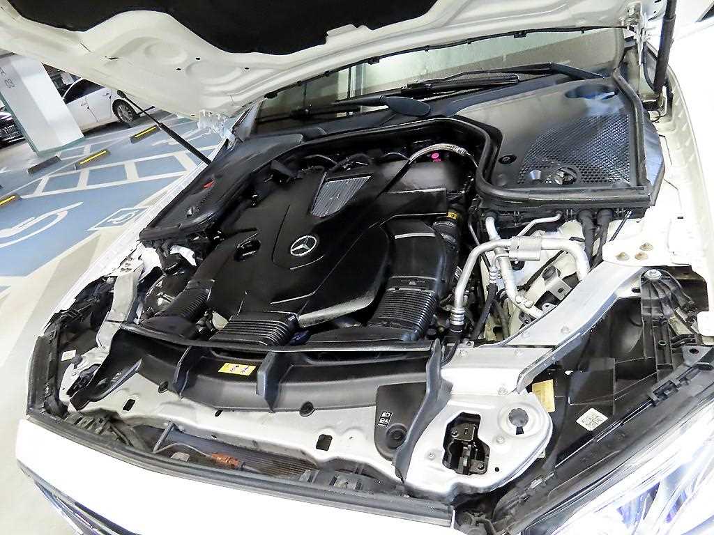 Mercedes Benz E class 2020 Blanco - Importación desde Corea - HF Imports Iquique - Foto 19