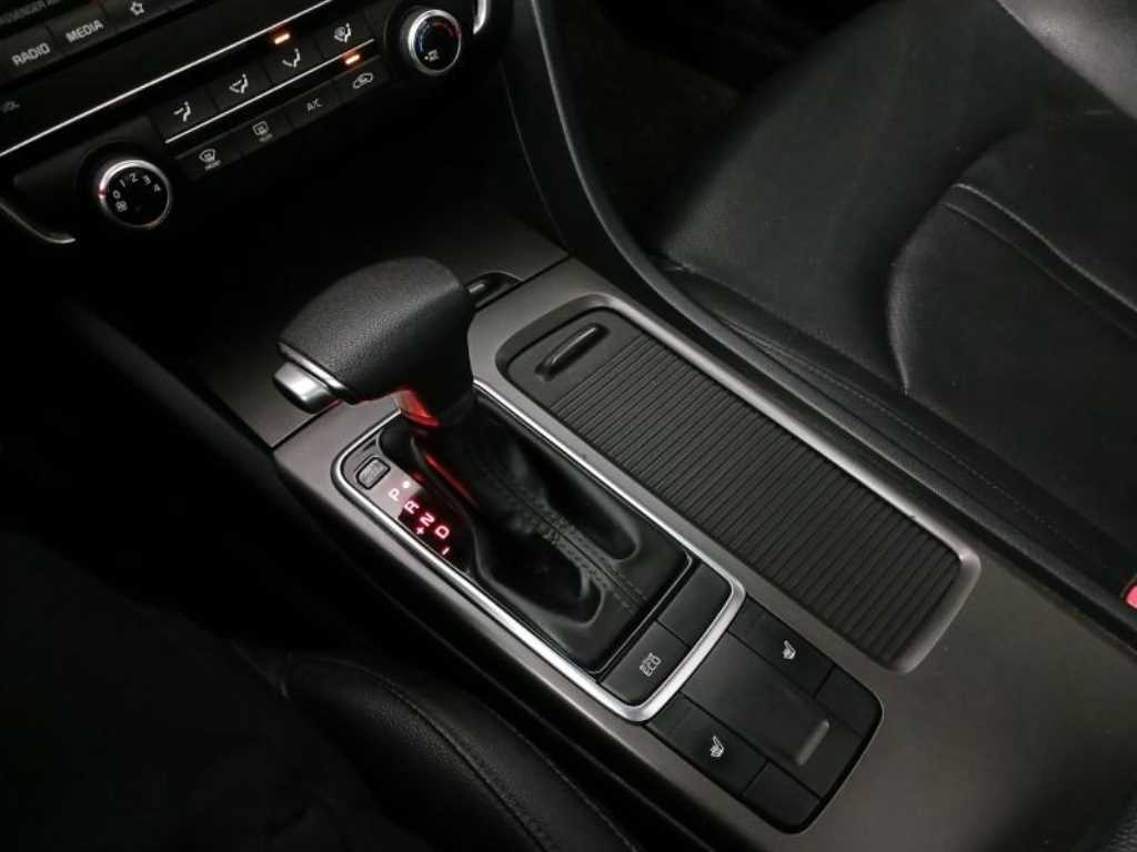 KIA K5 2019 Blanco - Importación desde Corea - HF Imports Iquique - Foto 15