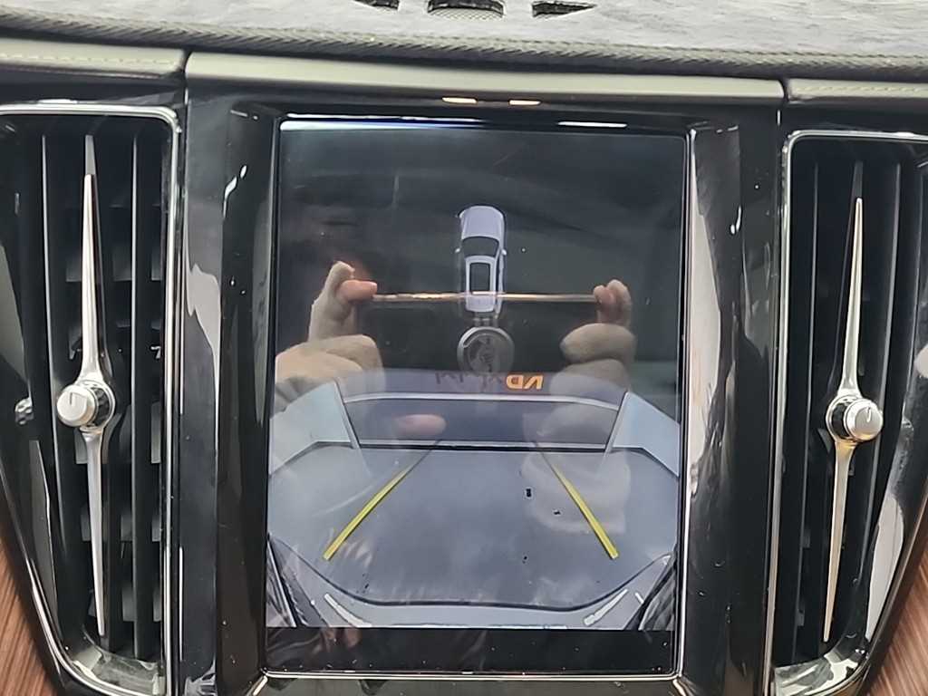 Volvo XC60 2023 Gris - Importación desde Corea - HF Imports Iquique - Foto 15