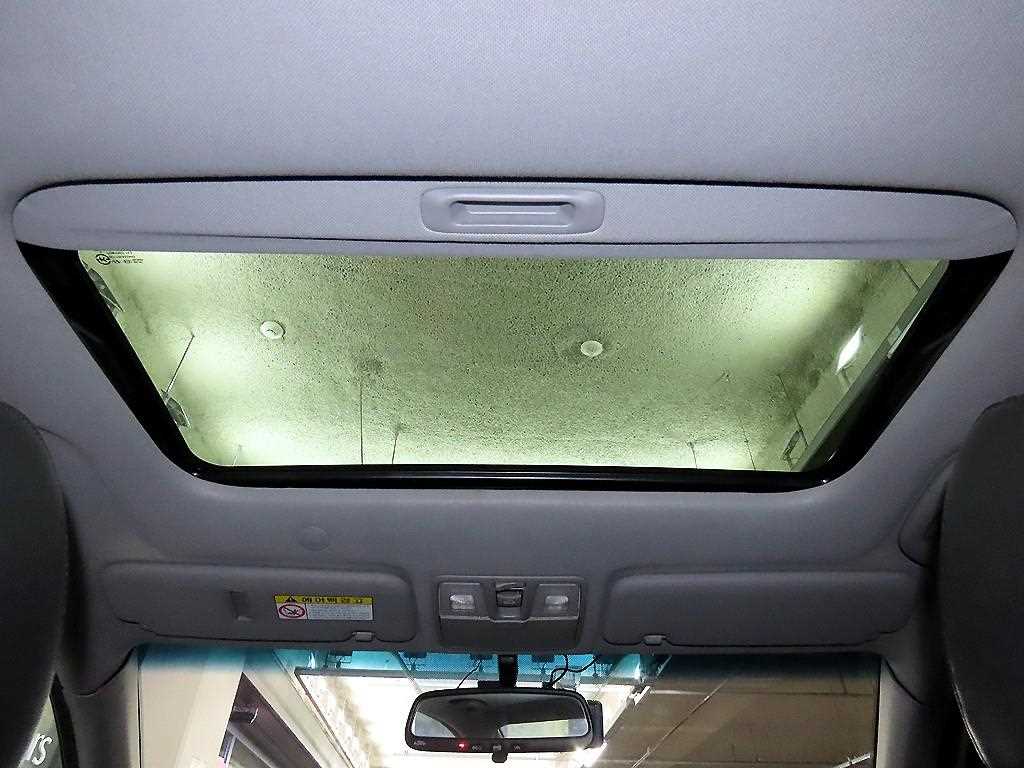 HYUNDAI Accent 2012 Blanco - Importación desde Corea - HF Imports Iquique - Foto 18