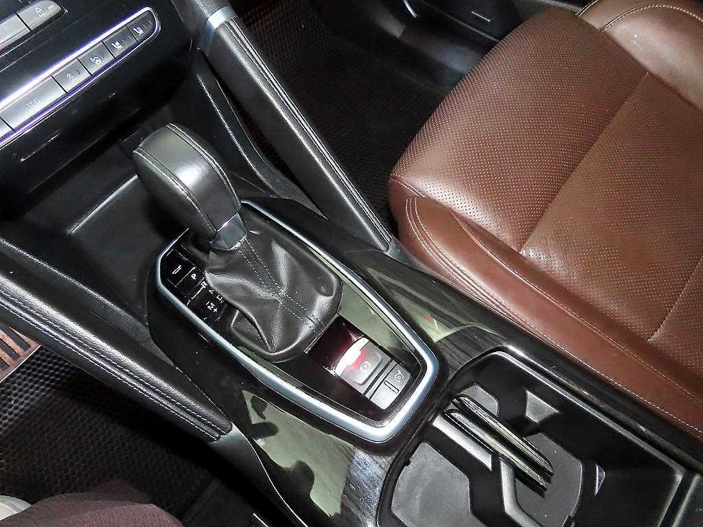 SAMSUNG QM6 - Vista 12